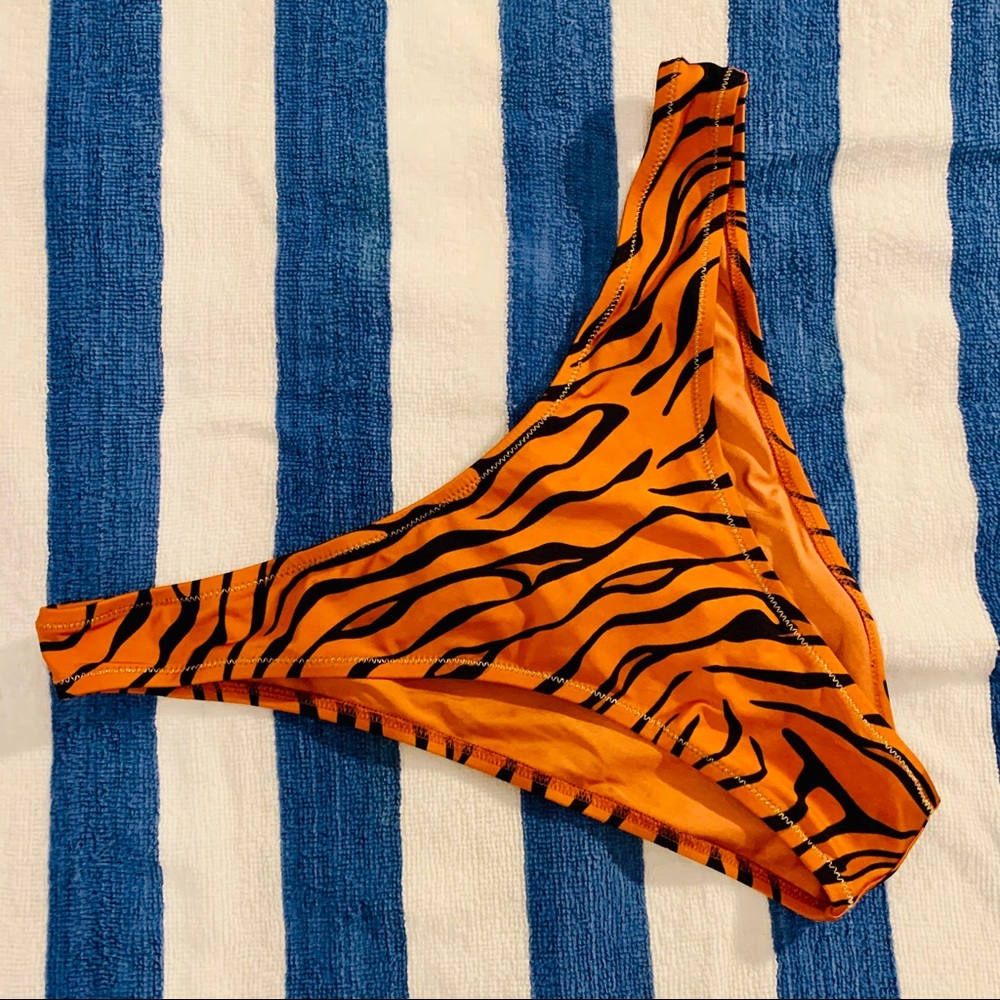 REINA OLGA tiger print bikini bottom, medium size
